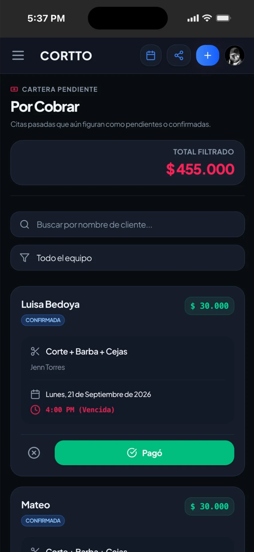 Lista Por cobrar de Cortto en el teléfono con las citas pendientes